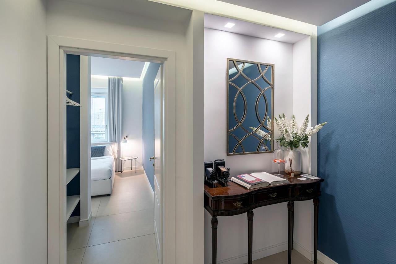 Starhost - Petit B&B ซาแลร์โน ภายนอก รูปภาพ