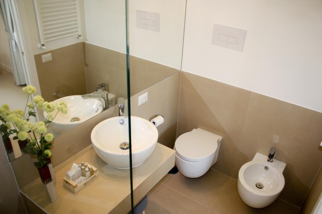 Starhost - Petit B&B ซาแลร์โน ห้อง รูปภาพ