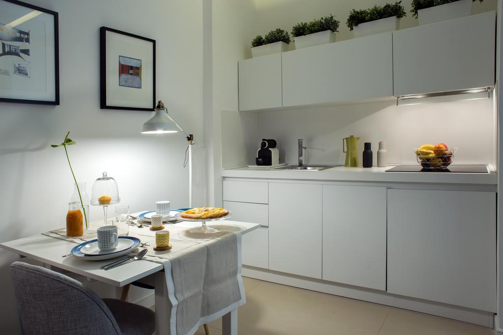 Starhost - Petit B&B ซาแลร์โน ภายนอก รูปภาพ
